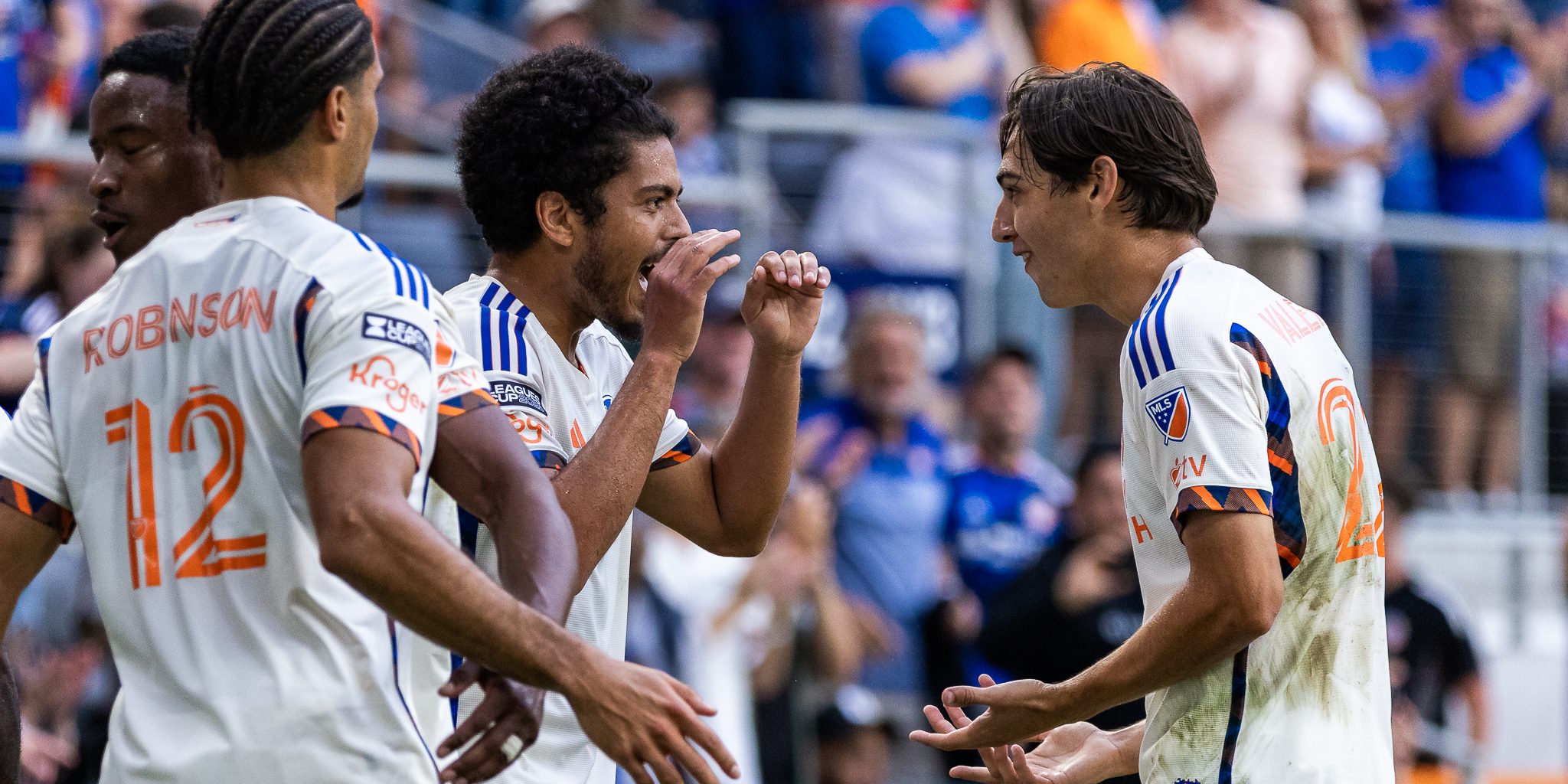 Héctor Urcia - Gol Cincinnati